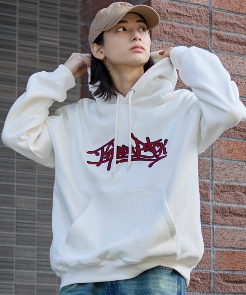 WEGO（ウィゴー）の「WEGO/グラフィックロゴプルパーカー（パーカー・メンズ・アッシュグレー/ネイビー/ブラウン/ブラック/グレー系その他/ワイン/ホワイト/グレー/ブルー・MEDIUM/LARGE/SMALL）」の15枚目の写真