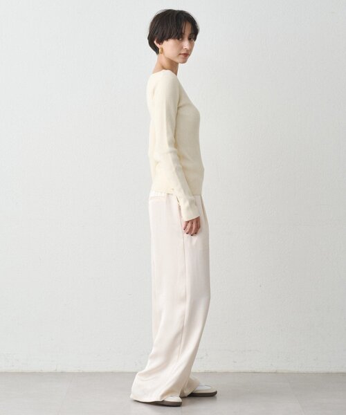 earthy(アーシー)の「リブアシメニット(ニット/セーター・レディース・オフホワイト/ブラック/グレー・FREE)」の10枚目の写真