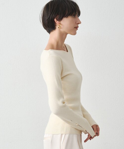 earthy(アーシー)の「リブアシメニット(ニット/セーター・レディース・オフホワイト/ブラック/グレー・FREE)」の16枚目の写真