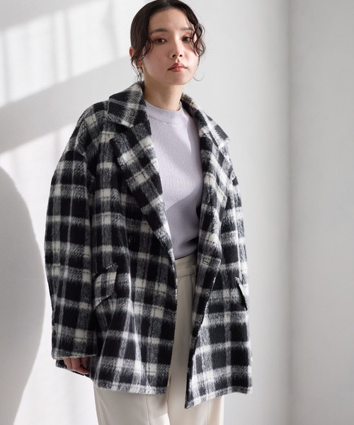 Andemiu(アンデミュウ)の「アルパカシャギーハーフコート493957(ピーコート・レディース・オフホワイト/ブラウン/チェック/ブラウン系その他4/ブラック系1・FREE)」の3枚目の写真