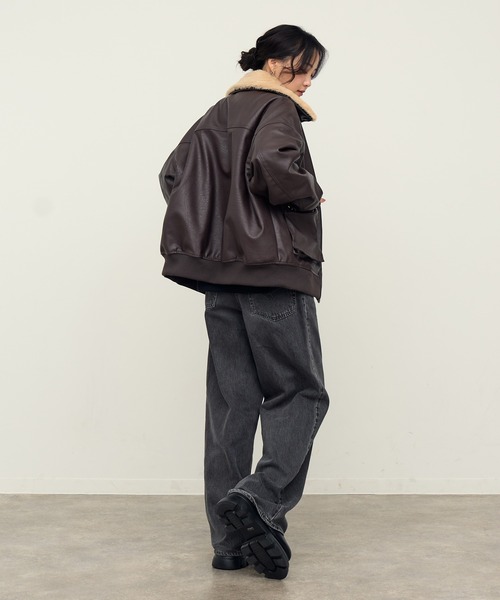 NOGLE(ノグル)の「【NOGLE/ノグル】2WAY襟ファーフェイクレザーブルゾン(ミリタリージャケット・レディース・ブラウン/ダークブラウン/ブラック・FREE)」の15枚目の写真