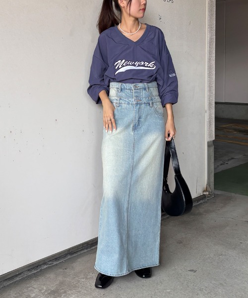 ISOOK（アイスー）の「【ISOOK / アイスー】オーバーサイズゲームシャツ / ユニフォームTシャツ ピステ ルーズ丈 長袖 ブロークコア ビッグシルエット フットボールTシャツ ジャージ ユニセックス ネイビー ホワイト 紺 白 ZOZOTOWN限定（その他トップス・レディース・ネイビー/ホワイト・FREE）」の18枚目の写真