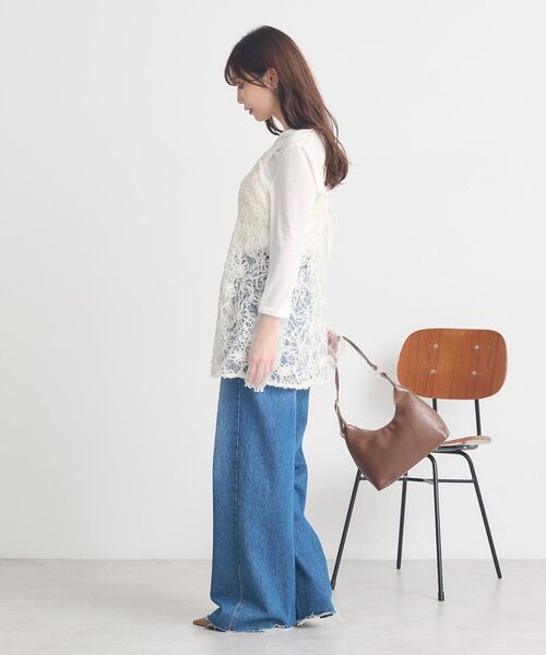 earth music&ecology（アースミュージックアンドエコロジー）の「モールレースキャミチュニック（チュニック・レディース・アイボリー/ブラック・FREE）」の17枚目の写真