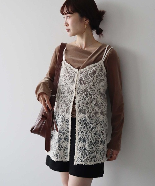 earth music&ecology（アースミュージックアンドエコロジー）の「モールレースキャミチュニック（チュニック・レディース・アイボリー/ブラック・FREE）」の7枚目の写真