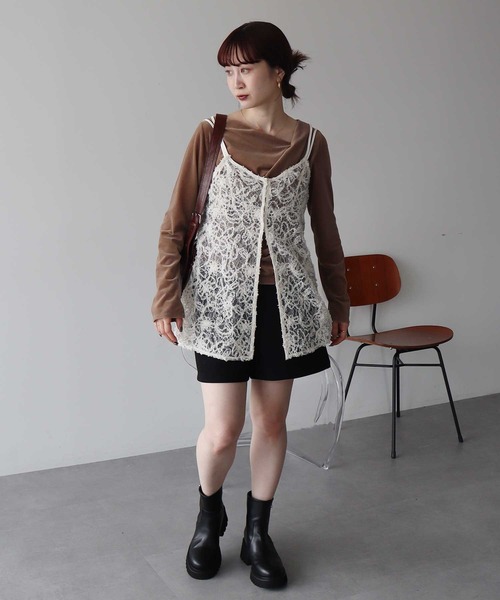 earth music&ecology（アースミュージックアンドエコロジー）の「モールレースキャミチュニック（チュニック・レディース・アイボリー/ブラック・FREE）」の9枚目の写真