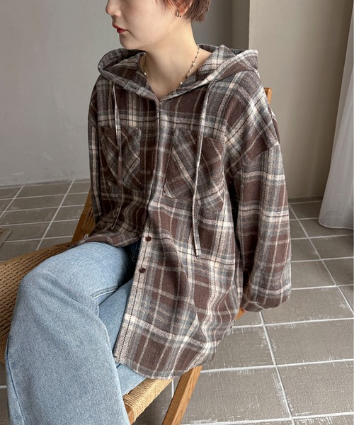PILIT(ピリット)の「フードチェックネルシャツ(シャツ/ブラウス・レディース・ブラウン/ブルー/ブラック・MEDIUM)」の9枚目の写真