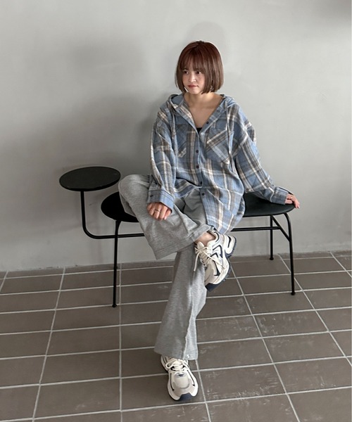 PILIT(ピリット)の「フードチェックネルシャツ(シャツ/ブラウス・レディース・ブラウン/ブルー/ブラック・MEDIUM)」の14枚目の写真