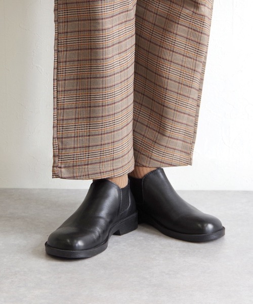 BUENO （ブエノ） /本革オブリークトゥ サイドゴアショートブーツ 【F2002】