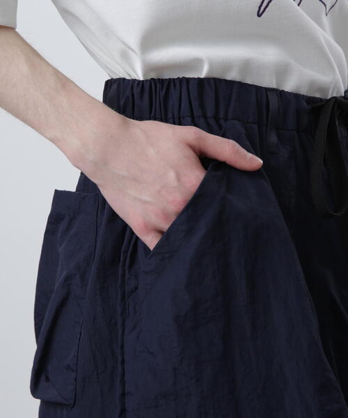 MANASTASH（マナスタッシュ）の「MANASTASH/マナスタッシュ　WRINKLE NYLON COCOON PANTS/リンクルナイロンコクーンパンツ（その他パンツ・メンズ・ネイビー/グレー/ブラック・S/L/M）」の14枚目の写真