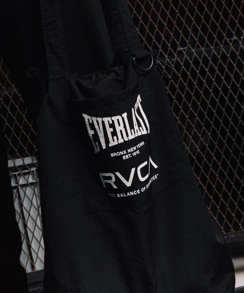 EVERLAST(スポーツ・ライフスタイル)(エバーラスト)の「RVCA メンズ RVCA×EVERLAST GYM TOTE トートバッグ 【2025年秋冬モデル】/ルーカエバーラストコラボトートバッグ(トートバッグ・メンズ・ブラック・FREE)」の3枚目の写真