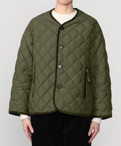 GYMPHLEX(ジムフレックス)の「Gymphlex | キルトダウンカラーレスジャケット WOMEN(ダウンジャケット/コート・レディース・オリーブ/ブラック・12/14)」の14枚目の写真