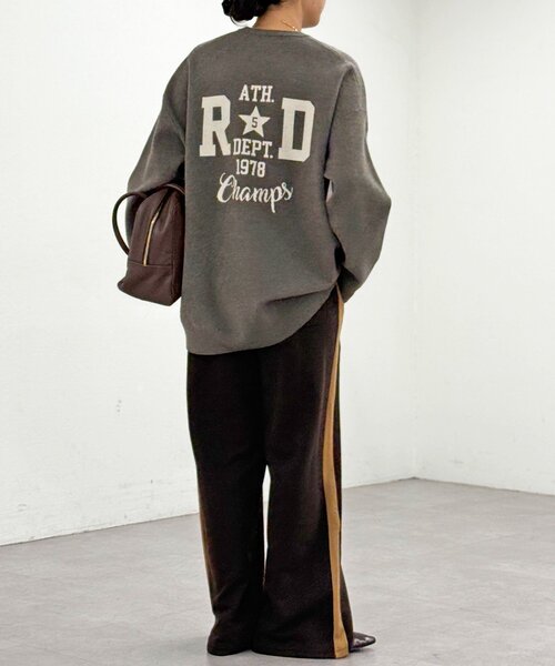 セール】【バックロゴが目を惹く】アスレチックロゴニット（ニット