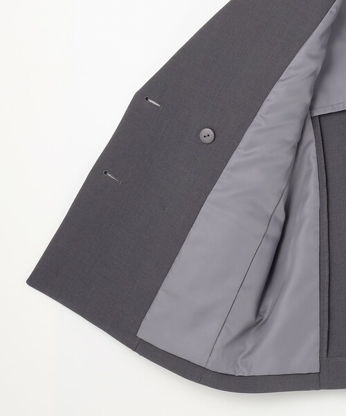 Feroux(フェルゥ)の「パール釦テーラード ジャケット(テーラードジャケット・レディース・グレー系/ベージュ系・SMALL/MEDIUM)」の15枚目の写真