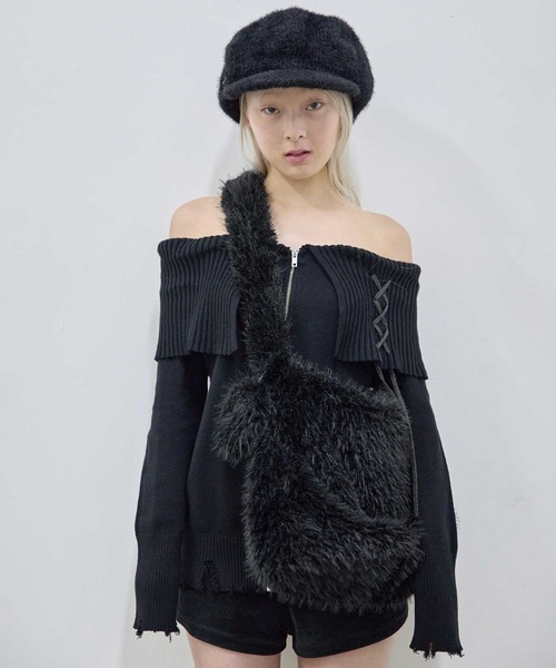 Heart Tattoo（ハートタトゥー）の「fur shoulder big bag（with Heart Miller charm） / ハートミラーキーホルダー付き　ファーショルダーバッグ（トートバッグ・レディース・ブラック/ホワイト・FREE）」の13枚目の写真