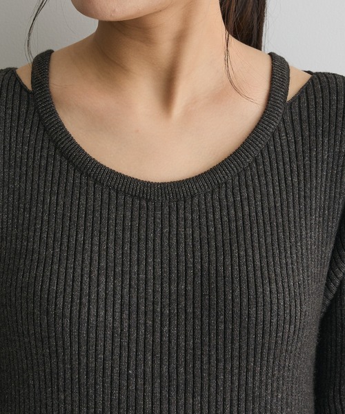 CRAFT STANDARD BOUTIQUE（クラフトスタンダードブティック）の「カットアウトニットワンピース＜ハンドウォッシャブル＞◆（ワンピース・レディース・チャコールグレー/カーキ・FREE）」の12枚目の写真