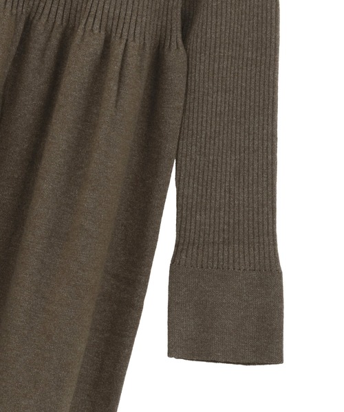 CRAFT STANDARD BOUTIQUE（クラフトスタンダードブティック）の「カットアウトニットワンピース＜ハンドウォッシャブル＞◆（ワンピース・レディース・チャコールグレー/カーキ・FREE）」の17枚目の写真