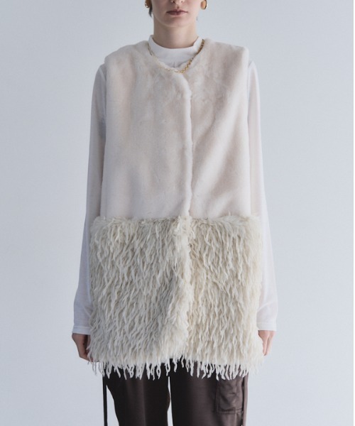 Muel Chic(ミュエルシック)の「Foster fur vest フォスターファーベスト(その他アウター・レディース・オフホワイト/ブラック/ベージュ/ラベンダー・FREE)」の7枚目の写真