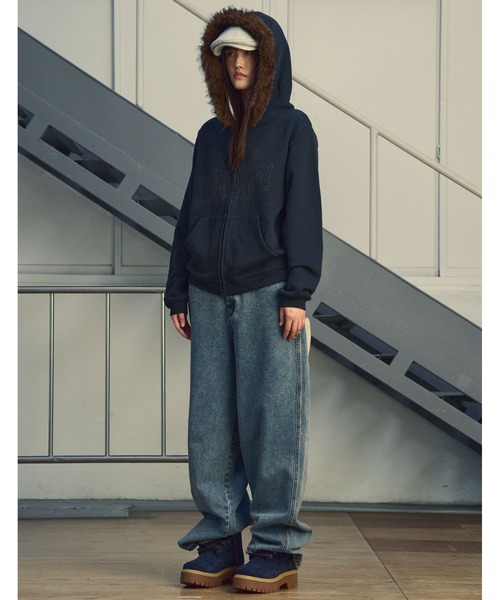 NICE GHOST CLUB（ナイスゴーストクラブ）の「A'GEM/9 × .kom 『NICE GHOST CLUB/ナイスゴーストクラブ』DARK FANTASY FUR HOODIE ZIP UP/ダークファンタジーデザイン ファー付きジップアップパーカー（パーカー・レディース・ブラック/ブラウン・M/L）」の4枚目の写真