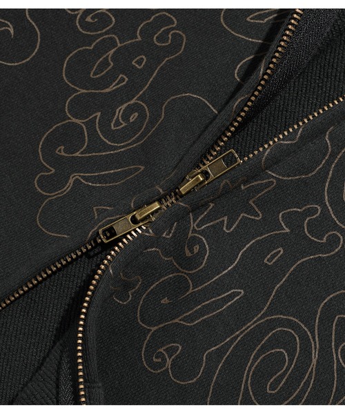 NICE GHOST CLUB（ナイスゴーストクラブ）の「A'GEM/9 × .kom 『NICE GHOST CLUB/ナイスゴーストクラブ』DARK FANTASY FUR HOODIE ZIP UP/ダークファンタジーデザイン ファー付きジップアップパーカー（パーカー・レディース・ブラック/ブラウン・M/L）」の13枚目の写真