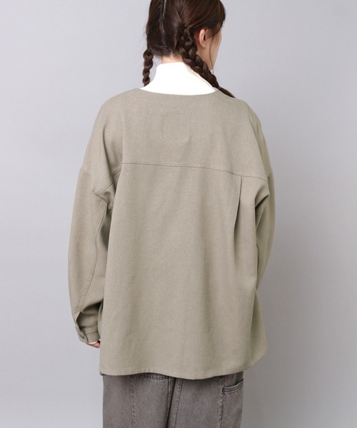 URCH RNA(アーチ アールエヌエー)の「B2927 フレンチワークのウールライクシャツジャケット(シャツ/ブラウス・レディース・アッシュグレー/ブルー/チャコール・FREE)」の16枚目の写真