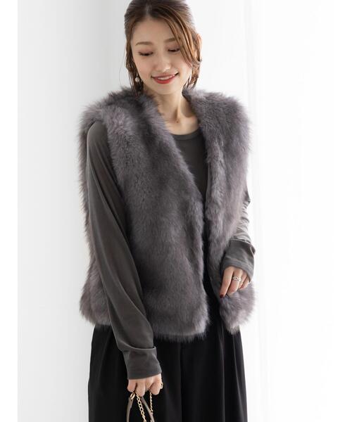 Te chichi（テチチ）の「ショートファーベスト《2025winter catalog item》（ベスト・レディース・グレー/ベージュ・F）」の19枚目の写真