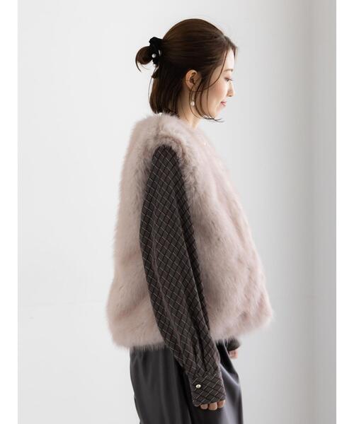 Te chichi（テチチ）の「ショートファーベスト《2025winter catalog item》（ベスト・レディース・グレー/ベージュ・F）」の8枚目の写真