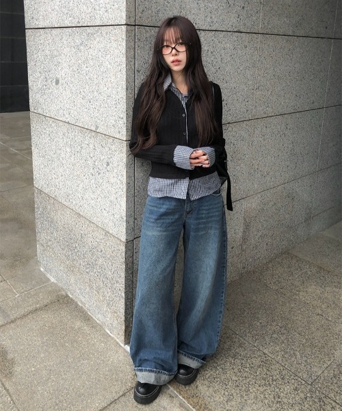 anyonemore（エニワンモア）の「チェック柄シャツレイヤードニットリブカーディガン（カーディガン/ボレロ・レディース・ブラック・FREE）」の6枚目の写真