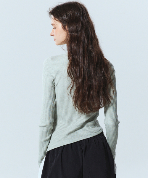 NICK&NICOLE(ニックアンドニコール)の「OBLIQUE LINE LONG SLEEVE TOP_MINT(Tシャツ/カットソー・レディース・その他・MEDIUM)」の3枚目の写真