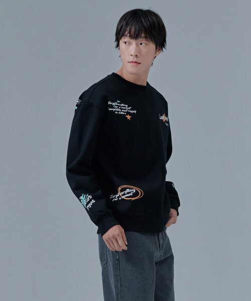 CHASECULT(チェイスカルト)の「共用ドローイング裏起毛スウェットTシャツ-CFRU5125D03(スウェット・レディース・ブラック・90/95/100/105)」の2枚目の写真