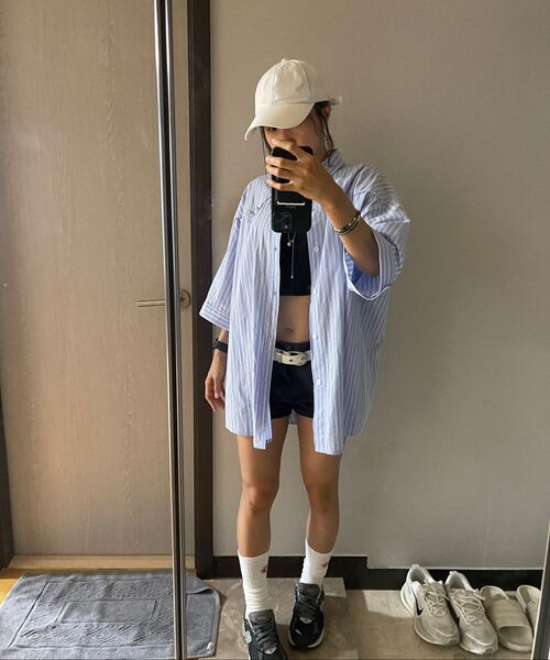 GUBIN（グビン）の「[シーズンオフ] ストライプスタッズ半袖シャツ（シャツ/ブラウス・レディース・その他・MEDIUM/LARGE）」の10枚目の写真