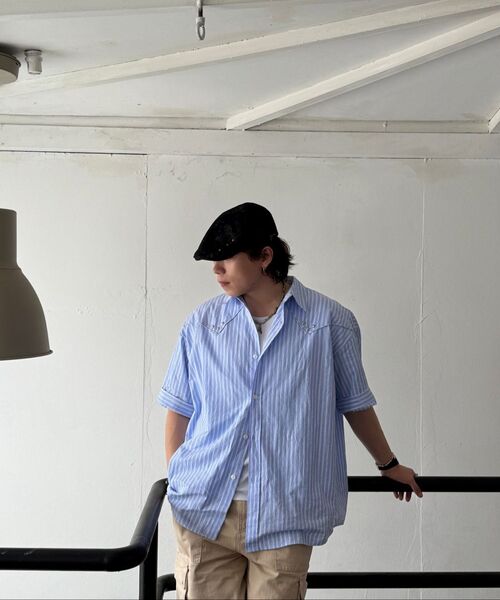 GUBIN（グビン）の「[シーズンオフ] ストライプスタッズ半袖シャツ（シャツ/ブラウス・レディース・その他・MEDIUM/LARGE）」の11枚目の写真