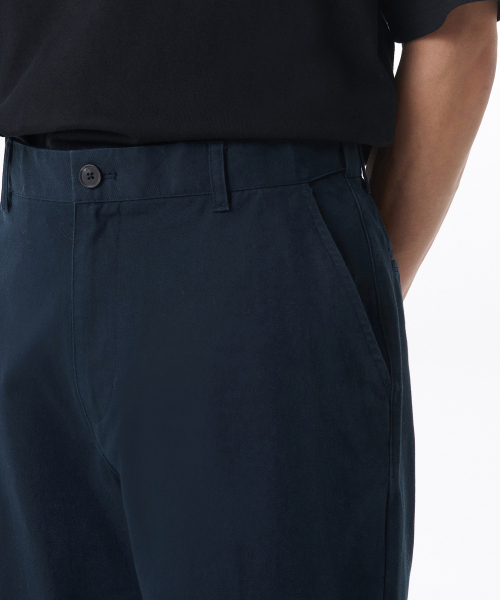 MUSINSA STANDARD（ムシンサスタンダード）の「レギュラーフィットヒドゥンバンディングチノパンツ[ネイビー]（その他パンツ・メンズ・その他・30/31/33/26/27/28/40/38/42/36/34/32/29）」の4枚目の写真