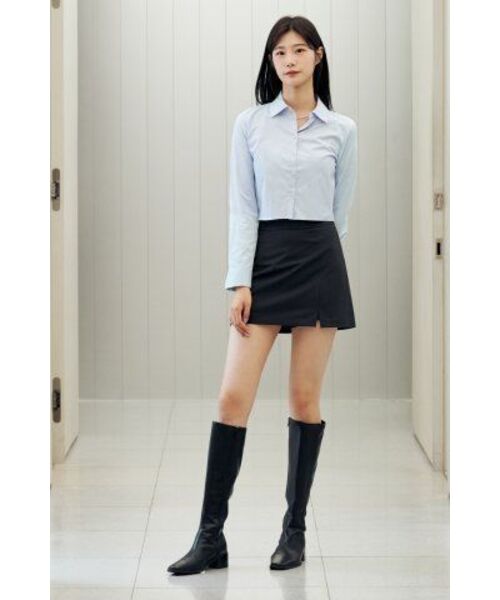 MUSINSA STANDARD WOMAN（ムシンサスタンダードウーマン）の「ウィメンズスリムフィットクロップシャツ[スカイブルー]（シャツ/ブラウス・レディース・その他・SMALL/MEDIUM/LARGE/X-SMALL）」の8枚目の写真