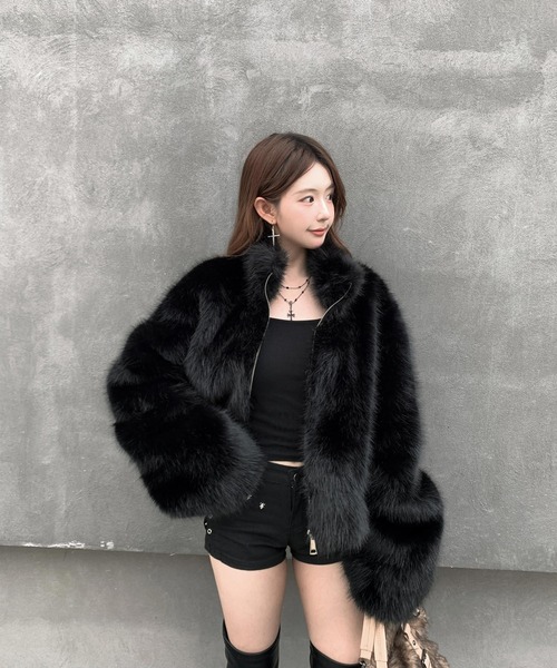 VEILA(ヴェイラ)の「フェイクファーショートジャケット(その他アウター・レディース・ベージュ/ダークブラウン/ブラック・フリー)」の17枚目の写真
