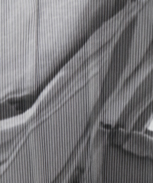 kotohayokozawa(コトハヨコザワ)の「別注 GRAPHIC TINY TOP(Tシャツ/カットソー・レディース・ライトグレー/ダークグレー・FREE)」の12枚目の写真