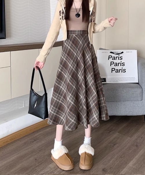SallyLunn（サリーラン）の「ミモレ丈チェックスカート（スカート・レディース・ネイビー/ブラウン・LARGE/MEDIUM）」の16枚目の写真