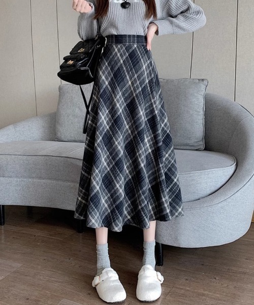 SallyLunn（サリーラン）の「ミモレ丈チェックスカート（スカート・レディース・ネイビー/ブラウン・LARGE/MEDIUM）」の4枚目の写真