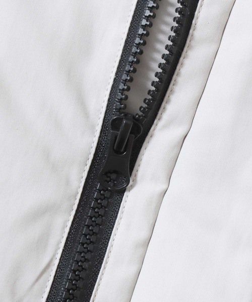 Mark Gonzales（マーク・ゴンザレス）の「MARK GONZALES ARTWORK COLLECTION/マークゴンザレス 別注 オーバーサイズ ドローコード パファージャケット パデッドジャケット ファイバーダウンジャケット レディース メンズ（ダウンジャケット/コート・メンズ・ブラック/ブルーグリーン/ライトグレー・M/L/XL）」の22枚目の写真