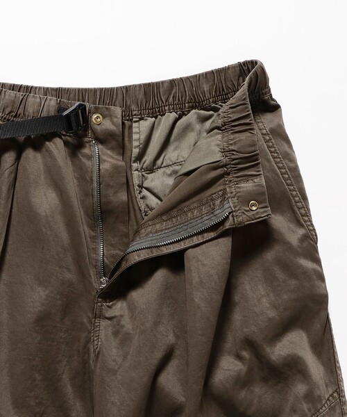 BEAMS（ビームス）の「Fade Balloon Easy Pants【ワイドストレートフィット】（その他パンツ・メンズ・オリーブ/ブラック・XL/L/M/S）」の6枚目の写真