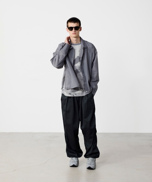 BEAMS（ビームス）の「Fade Balloon Easy Pants【ワイドストレートフィット】（その他パンツ・メンズ・オリーブ/ブラック・XL/L/M/S）」の4枚目の写真