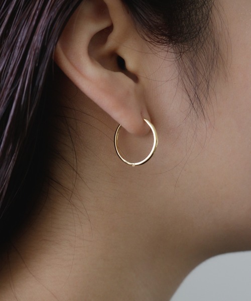 whoseA（フーシー）の「【silver925】Neat Hoop Pierce 20mm/ ニートフープピアス20mm（ピアス（両耳用）・レディース・シルバー/ゴールド・FREE）」の18枚目の写真