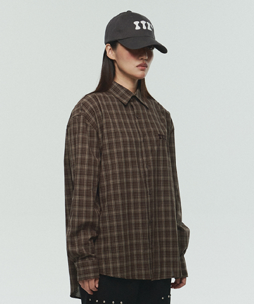 ITZAVIBE(イッザバイブ)の「ITZ MINI LOGO CHECK SHIRT - BROWN(シャツ/ブラウス・レディース・その他・MEDIUM/LARGE)」の2枚目の写真