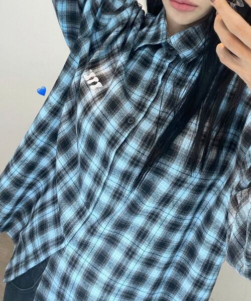 ITZAVIBE(イッザバイブ)の「ITZ MINI LOGO CHECK SHIRT - BROWN(シャツ/ブラウス・レディース・その他・MEDIUM/LARGE)」の8枚目の写真