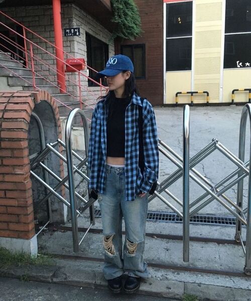 ITZAVIBE(イッザバイブ)の「ITZ MINI LOGO CHECK SHIRT - BROWN(シャツ/ブラウス・レディース・その他・MEDIUM/LARGE)」の17枚目の写真