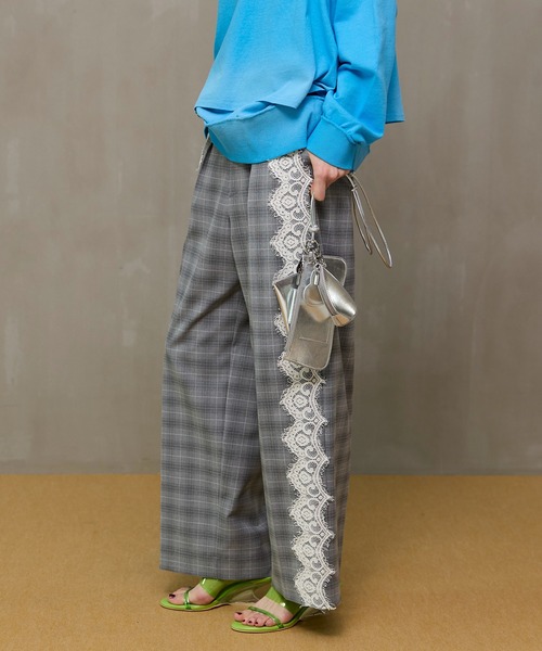 MAISON SPECIAL（メゾンスペシャル）の「【PRE-ORDER】Side Lace Slacks/サイドレーススラックス（スラックス・レディース・ベージュ/グレー/ブラック・38/36）」の8枚目の写真