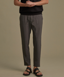 BIRBANTE（ビルバンテ）の「シアサーカー ワンタック バンディングパンツ - グレー（スラックス）」