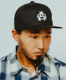 BIG MIKE（ビッグマイク）の「BIG MIKE ビックマイク / 26春夏新作 10周年コラボ企画 ニグロリーグ Negro League 別注 フラットバイザー キャップ //// 102614801（キャップ）」