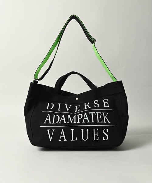 ADAM PATEK(アダムパテック)の「【ADAMPATEK/アダムパテック】news paper bag/ニュースペーパーバッグ(ショルダーバッグ・メンズ・ホワイト/ブラック・FREE)」の2枚目の写真