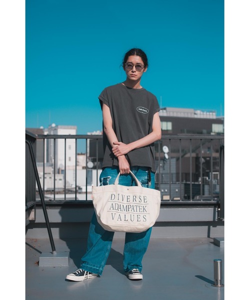 ADAM PATEK(アダムパテック)の「【ADAMPATEK/アダムパテック】news paper bag/ニュースペーパーバッグ(ショルダーバッグ・メンズ・ホワイト/ブラック・FREE)」の16枚目の写真