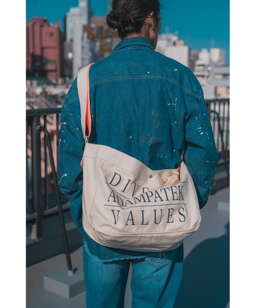 ADAM PATEK(アダムパテック)の「【ADAMPATEK/アダムパテック】news paper bag/ニュースペーパーバッグ(ショルダーバッグ・メンズ・ホワイト/ブラック・FREE)」の18枚目の写真